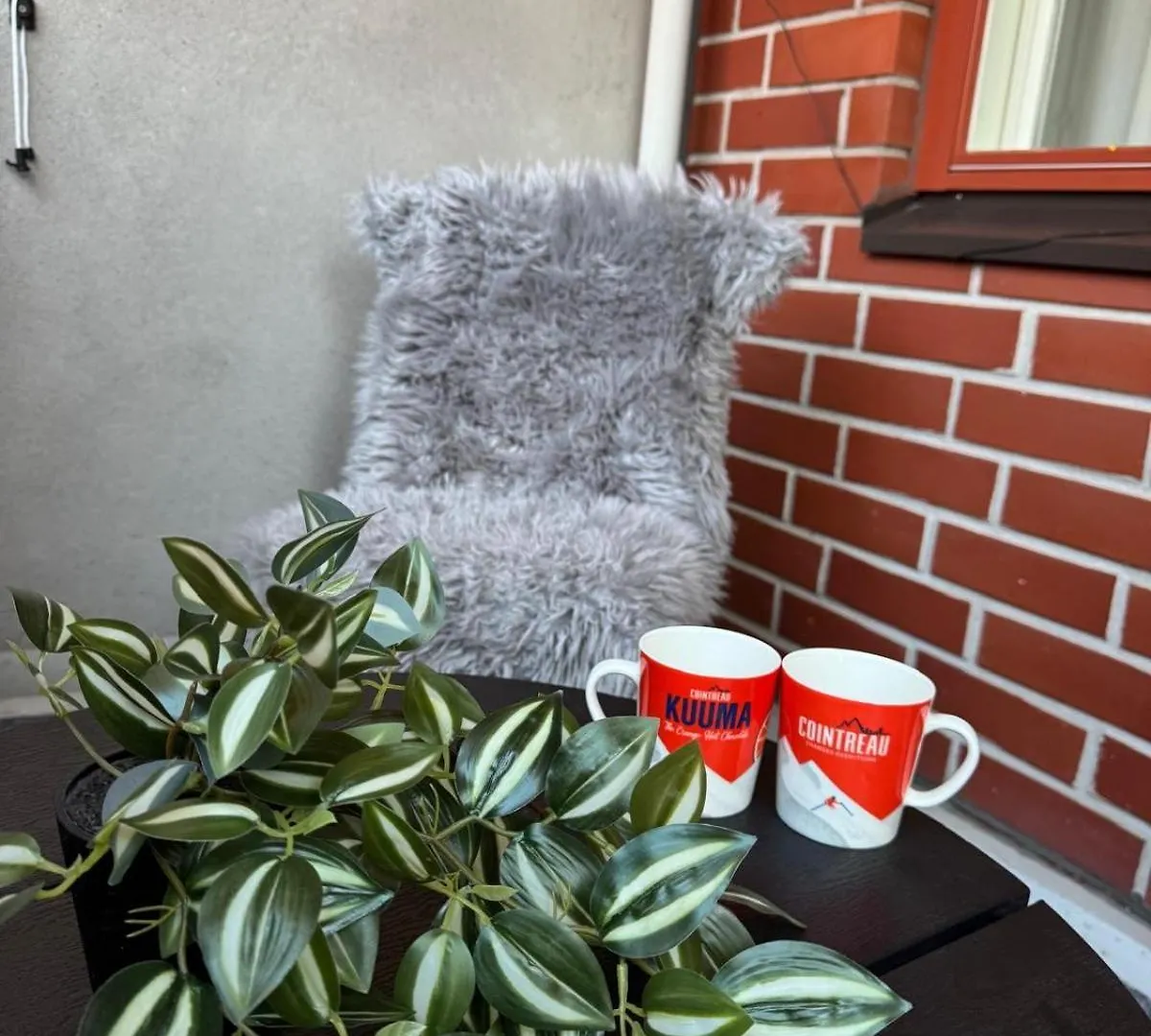 Cozy Room With Private Balcony In Prime Location Helsinki